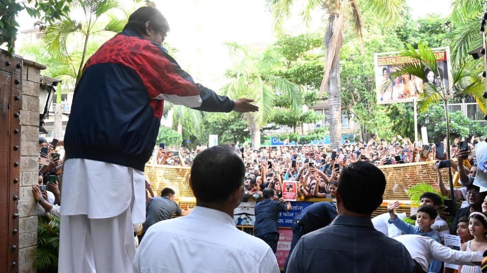 Amitabh Bachchan Shares Why He Meets His Fans Barefoot On Sundays - Vimarsana News