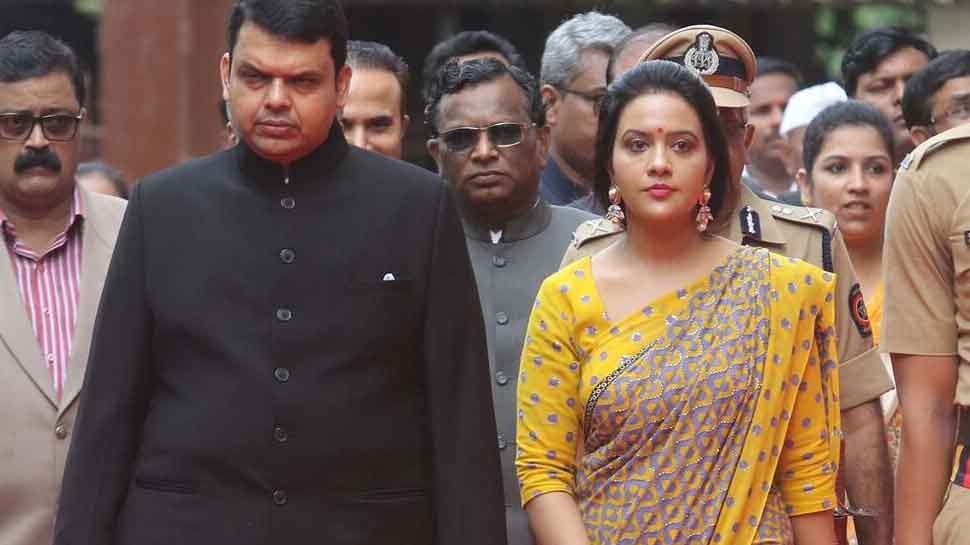 Who Is Anil Jaisinghani, The Man Who Tried To Blackmail And Extort Rs 10 Crore From Devendra Fadnavis&#039; Wife Amruta?