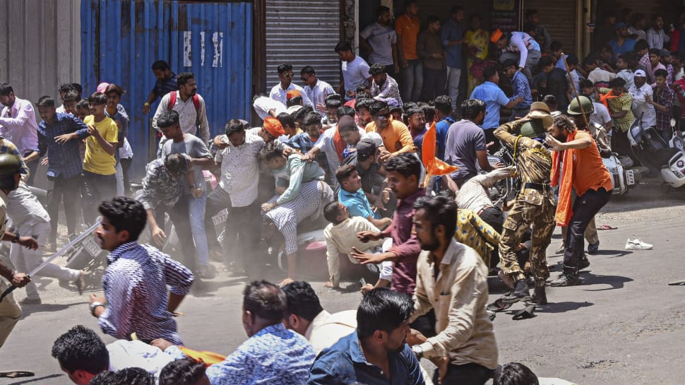 Stone Pelting In Maharashtra&#039;s Kolhapur Over Social Media Posts On Tipu Sultan