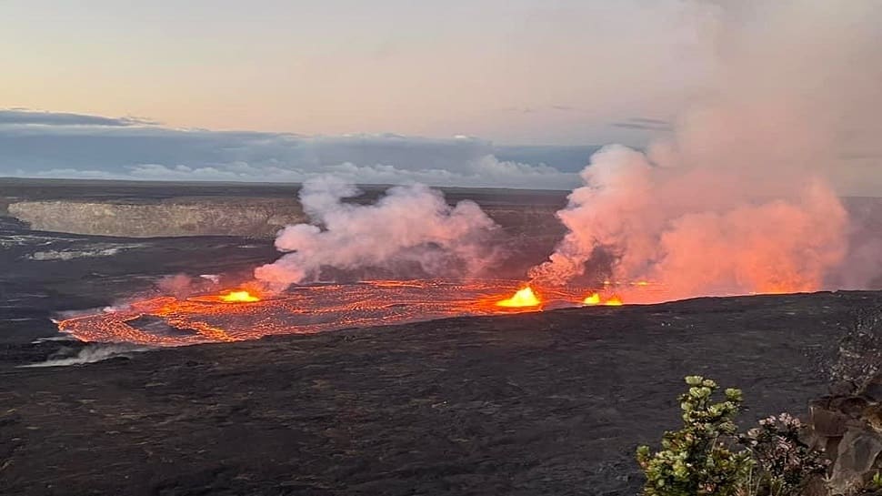 Le volcan Hawaii Kilauea explose à nouveau, jamais vu une telle vue, des averses de fumée et de feu tout autour |  Nouvelles du monde