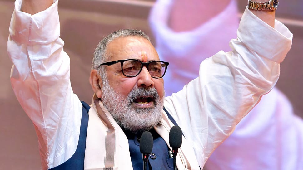 &#039;He Was A Saput Of India&#039;: Giriraj Hits Back At Owaisi On &#039;Godse Ki Aulad&#039; Remark