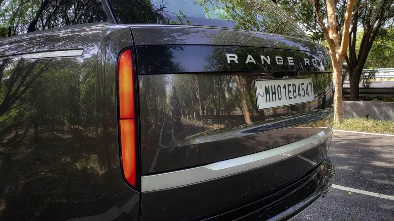 2023 Range Rover: Taillamps