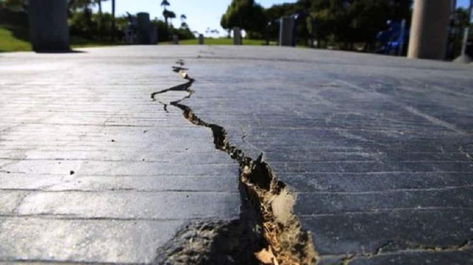 Earthquake In Delhi Noida-NCR: What To Do If You Feel Tremors? To Stay Safe, Review The Dos And Don&#039;ts