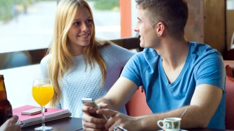 Relationship Green Flags: 32% Young Daters Vouch For Setting Boundaries Early On To Avoid Heartbreak