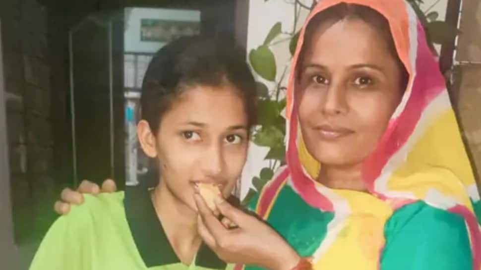 Prerna Singh: Girl Whose Father Died, Slept Hungry, Survived On Single Roti-Chutney Meal But Cleared NEET