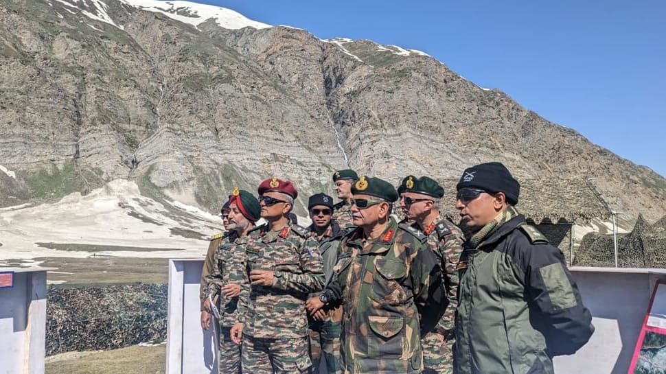 Amarnath Yatra: Army Deploys Night Vision Devices, Snipers, Drone Systems