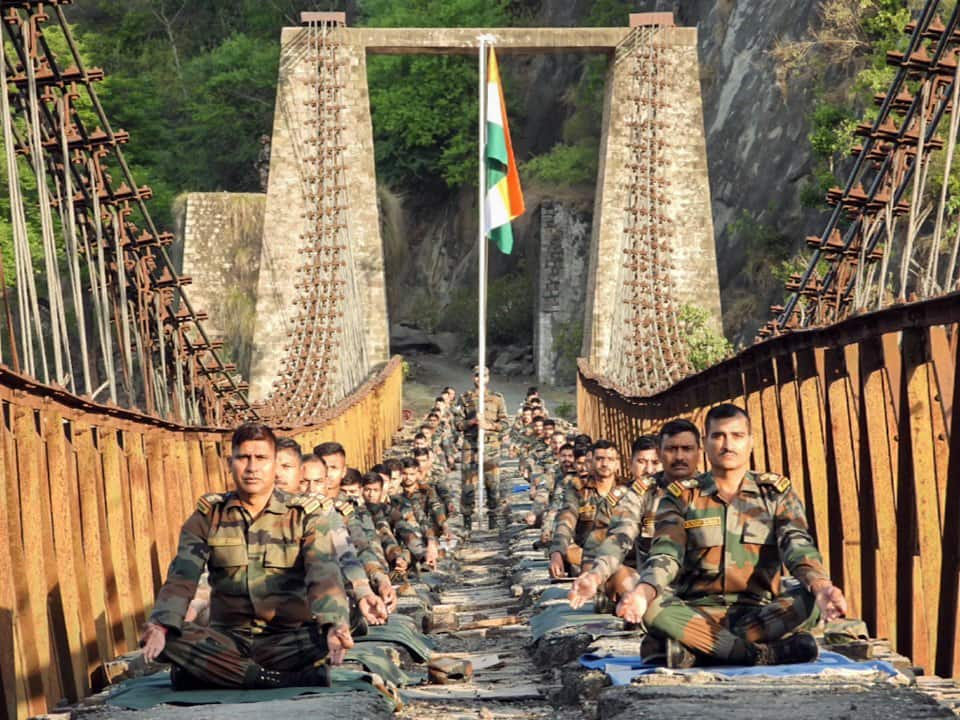 International Yoga Day 2023: Army Forms &#039;Bharatmala&#039; From Siachen To Kanyakumari