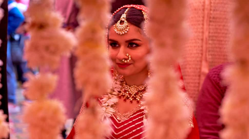 Avneet Kaur Opens Up On Working With Nawazuddin Siddiqui In Tiku weds Sheru, Says &#039;He Is Serious, Passionate&#039;