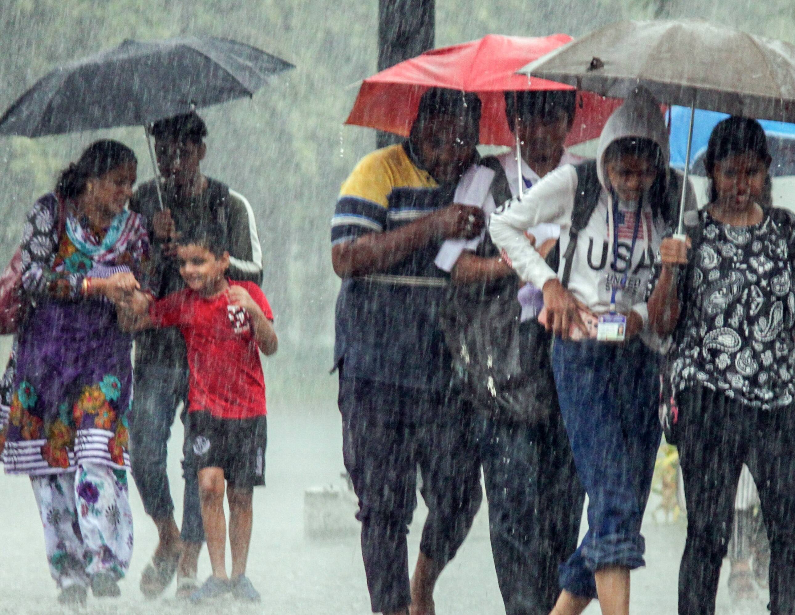 IMD Predicts Heavy Rains In MP, Chhattisgarh