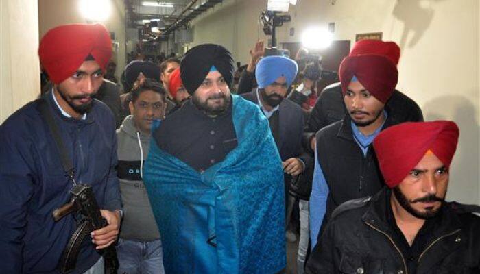 Murder charges on Navjot Singh Sidhu