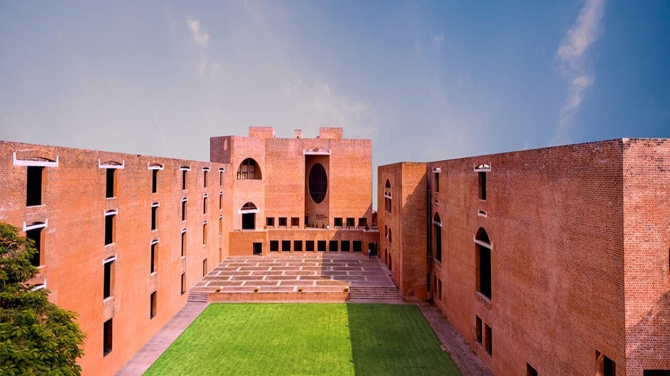 An Odisha Man Who Failed 9 times But Got Up On 10th, Proved English Speaking Is Not A Barrier And Entered IIM Ahmedabad