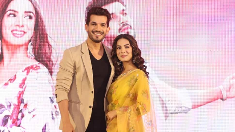 Arjun Bijlani, Nikki Sharma Walk The Streets Of Delhi To Promote Their Show &#039;Pyaar Ka Pehla Adhyaya ShivShakti&#039;