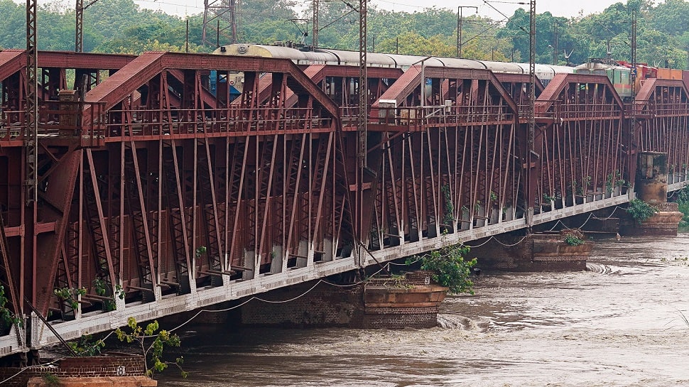 Delhi Flood: Rail Traffic Suspended On Old Yamuna Bridge As Water Level Breaches Danger Mark
