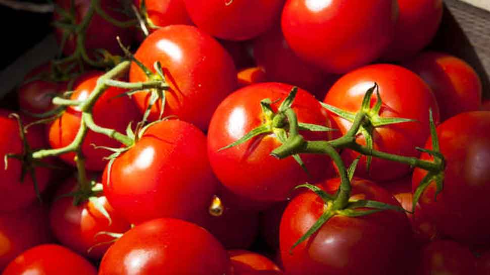Amid Spiralling Tomato Prices, Centre Makes THIS Plan To Help Common ...