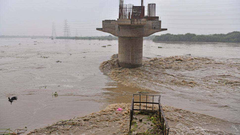 Kejriwal Seeks Amit Shah&#039;s Help As Yamuna Breaches Its All-Time Record, Says Flood Won&#039;t Send &#039;Good Message&#039; To World