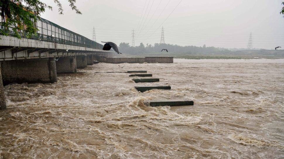 72% Of Districts In India Exposed To Extreme Floods, Only 25% Of Them Have Early Warning Systems: Report