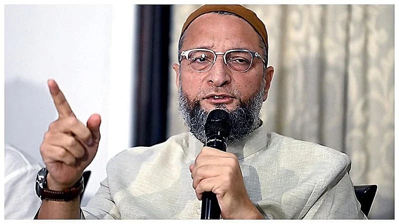 Asaduddin Owaisi Attacks PM Modi Over Manipur Viral Video Case | Zee News