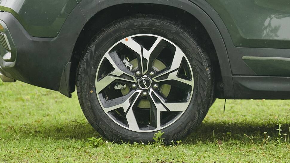 2023 Kia Seltos - Alloy Wheels