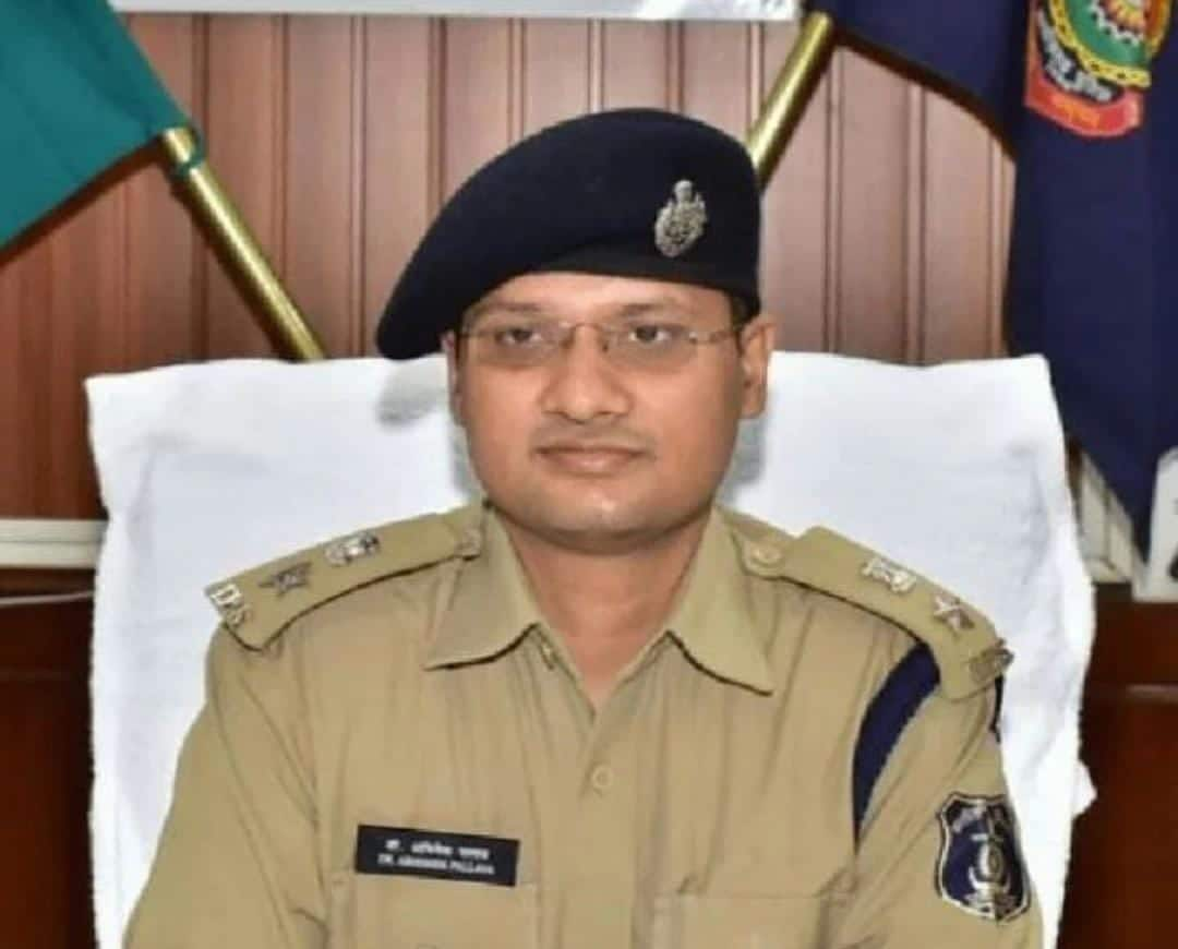 Meet IPS Abhishek Pallava: Humane Approach in Fierce Naxal Areas, Social Media Hero, Some Even Call Him &#039;Real-Life&#039; Singham