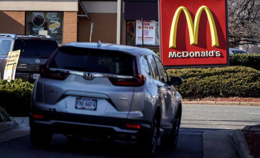 McDonald&#039;s Beats Sales Estimates As Cheaper Burgers Draw Consumers