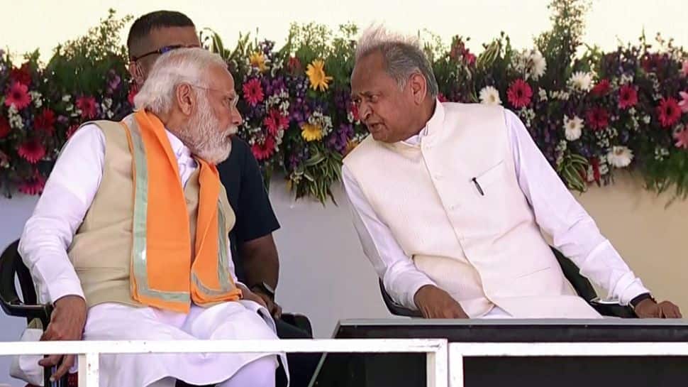Ashok Gehlot Replies To PM Modi&#039;s &#039;Laal Diary&#039; Barb, Says &#039;Talk About Red Tomatoes&#039;