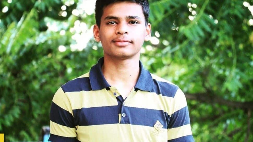 Read more about the article Breaking The Barriers: Non-Engineering Graduate Lands Dream Job, Earns Jaw-Dropping Rs 50 Lakh Salary