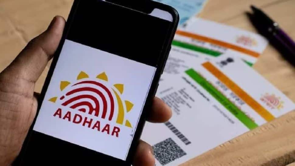 Big Aadhaar Card Update! Now the document can be made in Post Office too