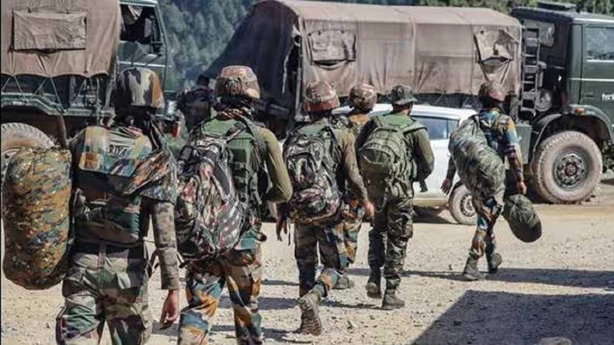 Jammu Kashmir Security Forces shots down 1 terrorist in Rajouri | Zee News