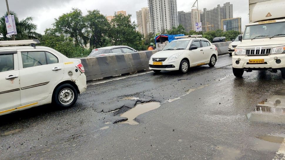 &#039;It Has Been Five Years Since...&#039;: HC Fumes At Pothole-Ridden Roads In Mumbai; Summons BMC Commissioner