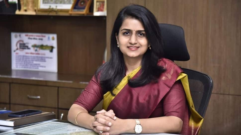 Watch: IAS Officer's 