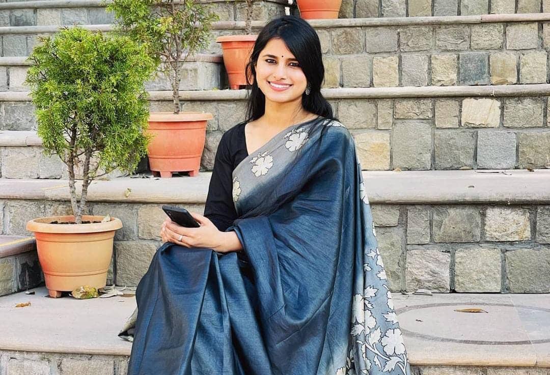 Success Story Of IAS Vishakha Yadav: Journey from Leaving A Lucrative Job To 6th Rank In UPSC Exam