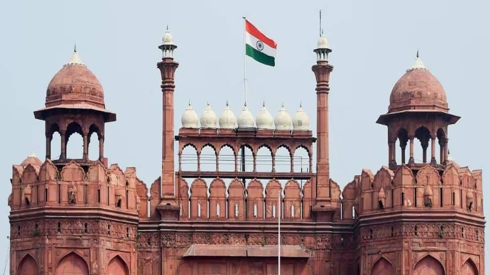 Delhi Traffic: Vehicle Movement Suspended Near Red Fort Ahead Of Independence Day 2023
