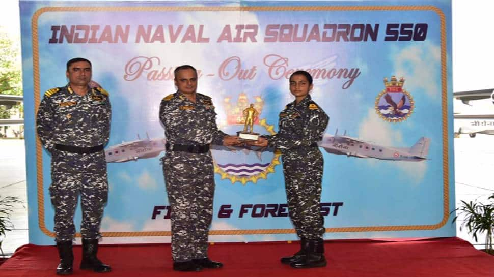 Ghaziabad&#039;s Daughter Lt Anmol Agnihotri Awarded &#039;Most Spirited Trainee&#039;, Will Fly Navy Airplanes Now