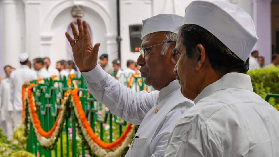 &#039;Congress&#039; Mindset&#039;: BJP Slams Kharge For Skipping Independence Day Function At Red Fort
