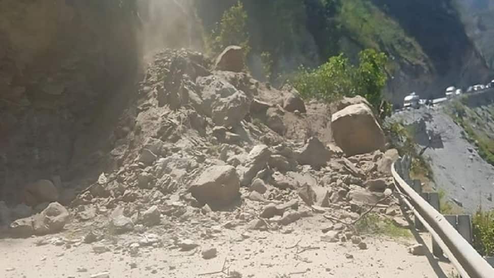 Uttarakhand: Rishikesh-Badrinath Road Blocked Due To Landslide In Tehri Garhwal 