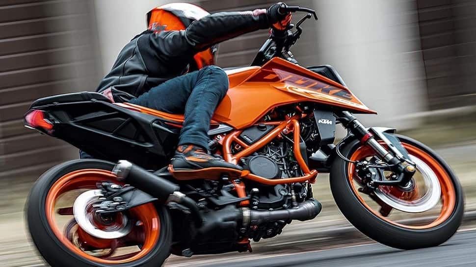 2023 KTM Duke 390 Suspension