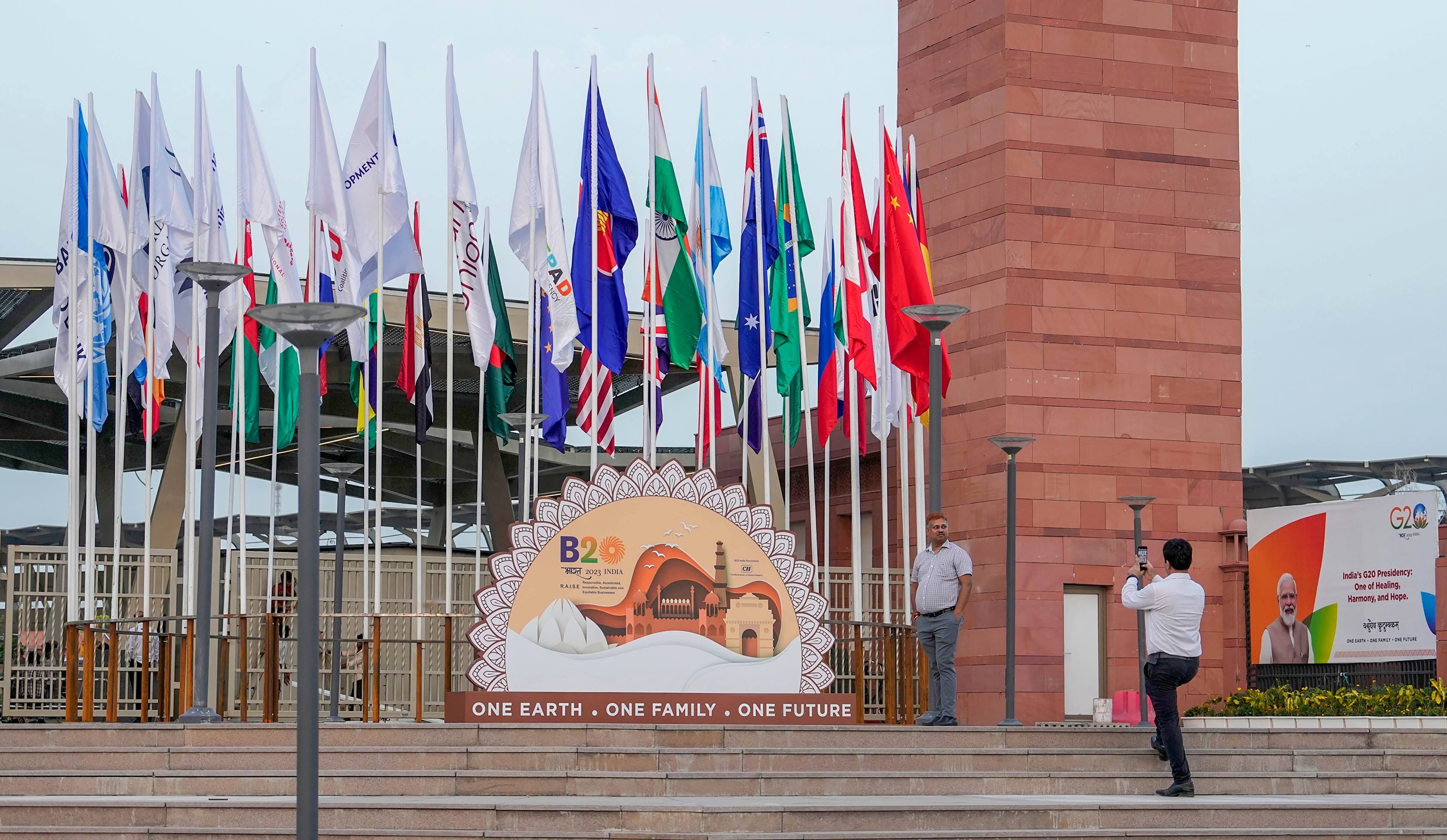 PM Modi to address B 20 Summit 2023 today | Zee News