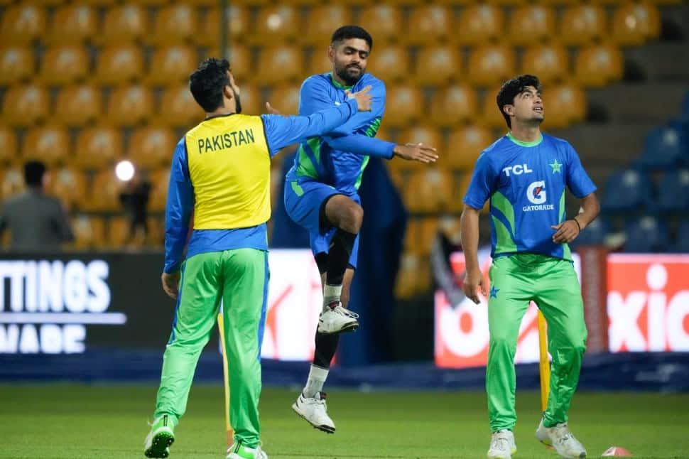 Pakistan captain Babar Azam (45) needs five grabs to complete 50 catches in ODIs. Can Babar Azam achieve this feat in Asia Cup 2023? (Photo: AP)