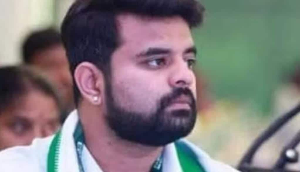 Karnataka High Court Invalidates Prajwal Revanna&#039;s Lok Sabha Membership