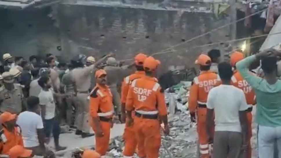 2 Dead, 12 Rescued After Three-Storey Building Collapses In UP&#039;s Barabanki