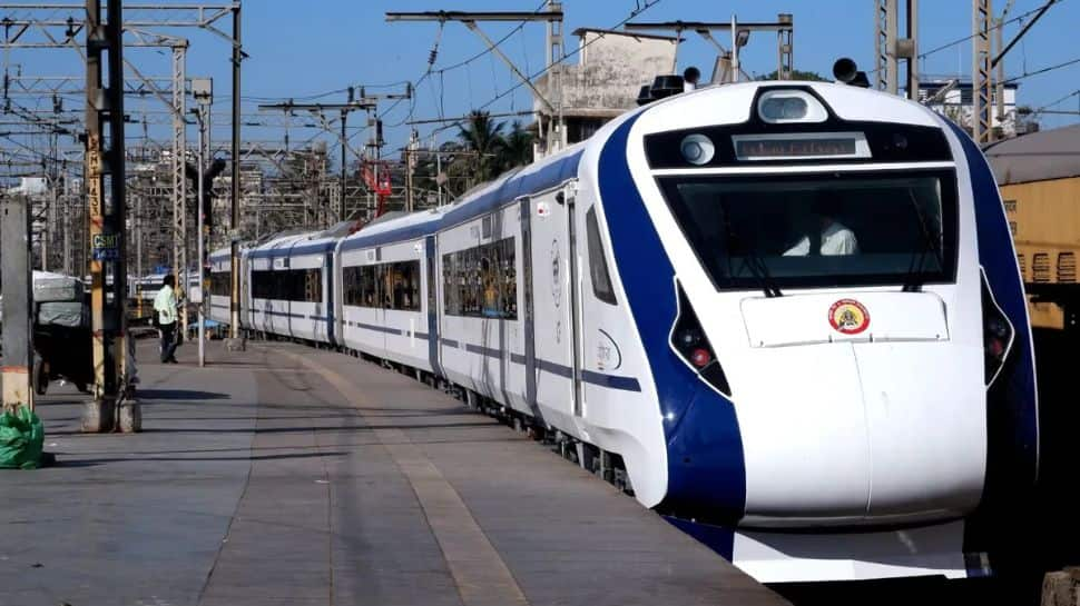 Vande Bharat Express Becomes Massive Hit In Central Region, Transports 1.22 Lakh Passengers In 24 Days