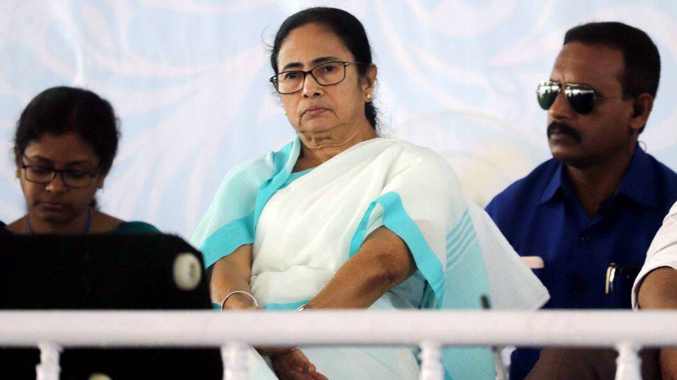 Mamata Banerjee&#039;s Dubai-Bound Flight Delayed Due To Technical Issue