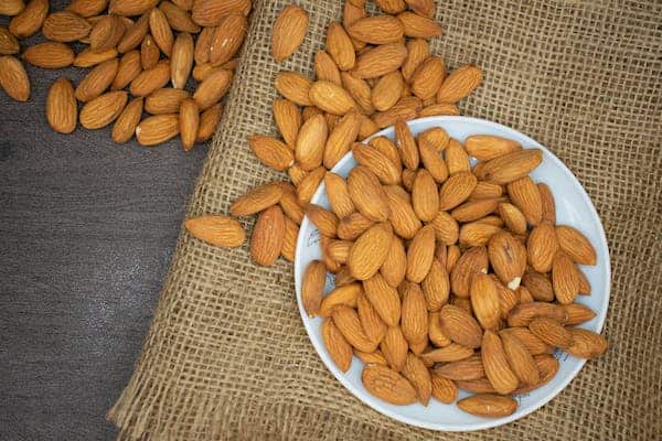Almonds Can Help You Lose Weight And Improve Heart Health, Says Study