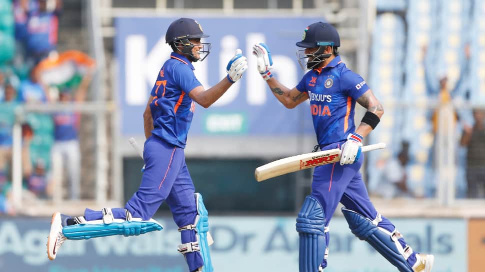 India vs Australia 1st ODI: Shubman Gill Wants To Be Next Superstar Like Virat Kohli, Says Suresh Raina
