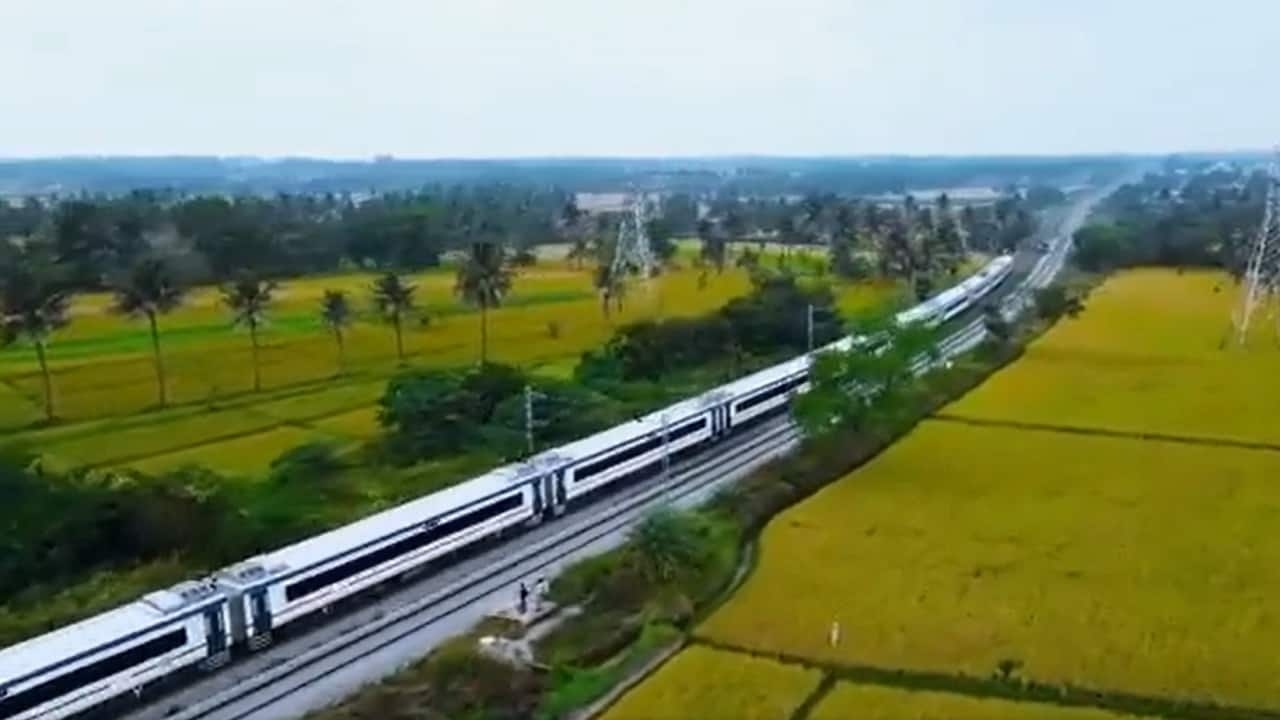 Watch: New And Old Vande Bharat Express Cross Paths For The First Time On Parallel Tracks