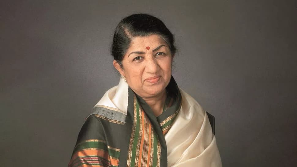 Lata Mangeshkar Birth Anniversary: 5 Evergreen Romantic Tracks By The Nightingale Of India