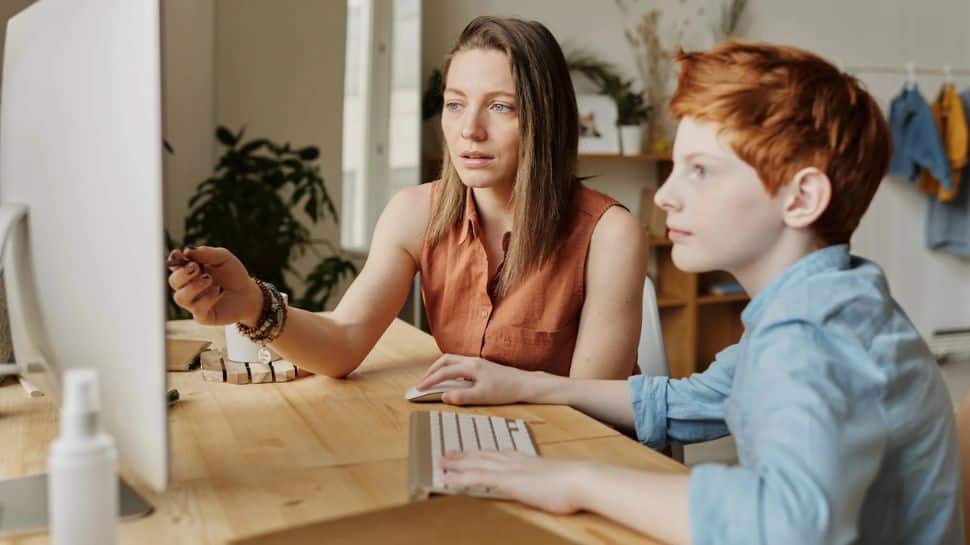 10 Things Parents Must Do To Support Children’s Mental Health During Exams 