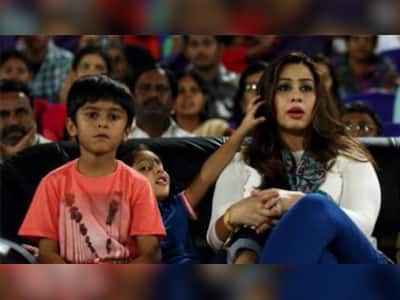 Meet Pakistani Cricketer Mohammad Hafeez's Gorgeous Wife Nazia, image size:400x300