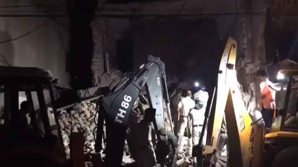 Three-Storey Building Collapses In Madhya Pradesh&#039;s Satna, 2 Labourers Rescued Safely