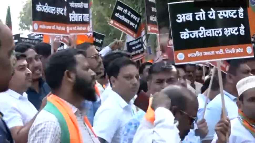 BJP Protests Outside AAP Office, Demands Arvind Kejriwal&#039;s Resignation As ED Raids Sanjay Singh&#039;s Residence   